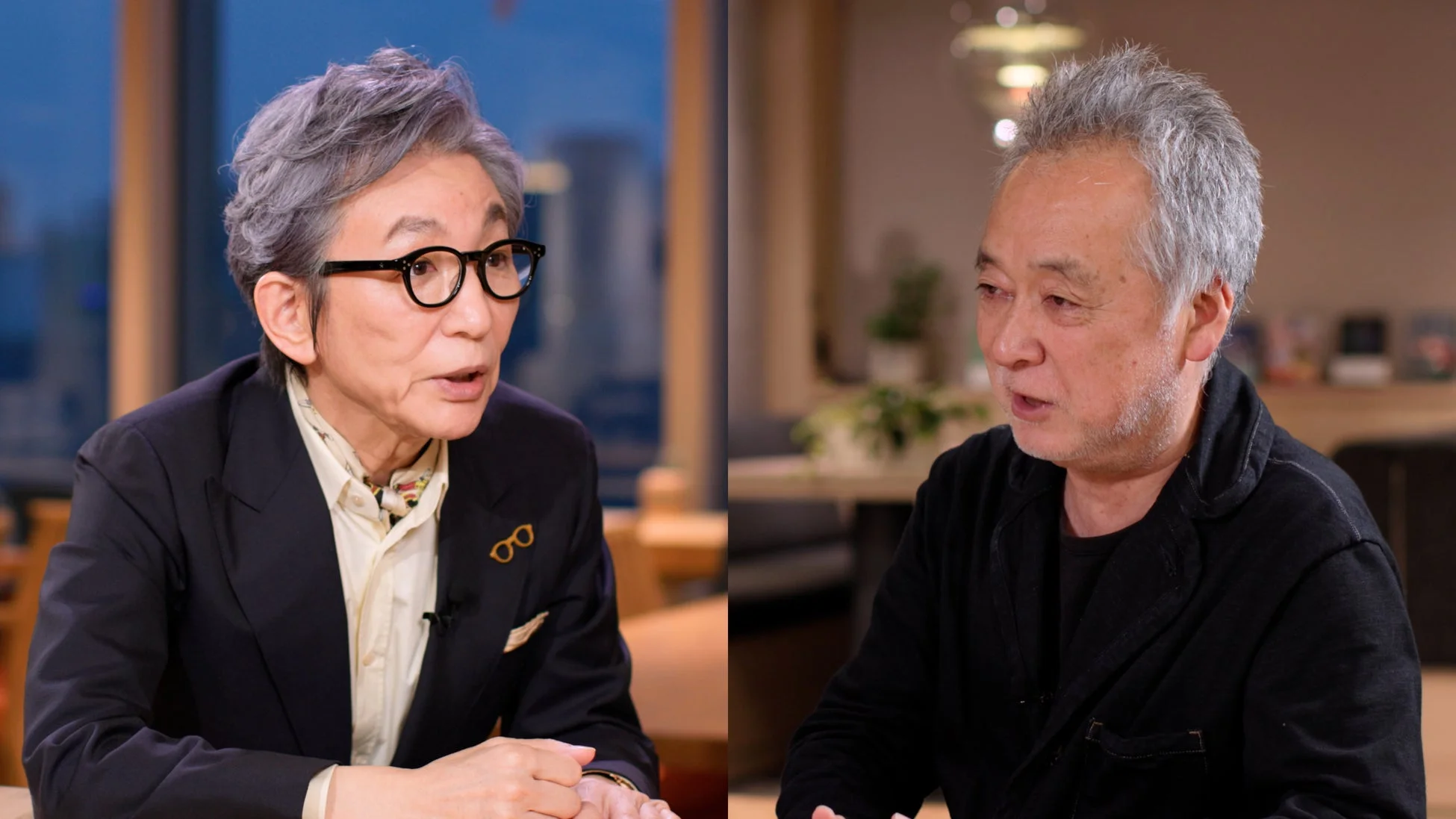 真剣な表情で会話する二人の男性